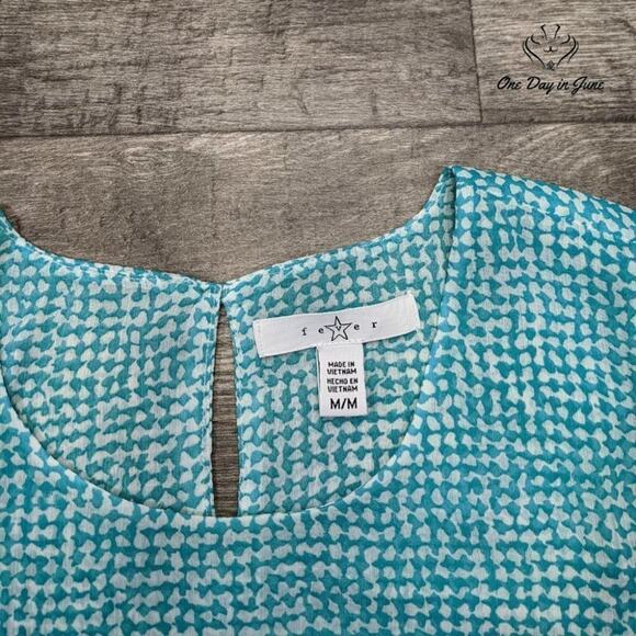 fever Sleeveless Sheer Top Size M - Picture 2 of 5